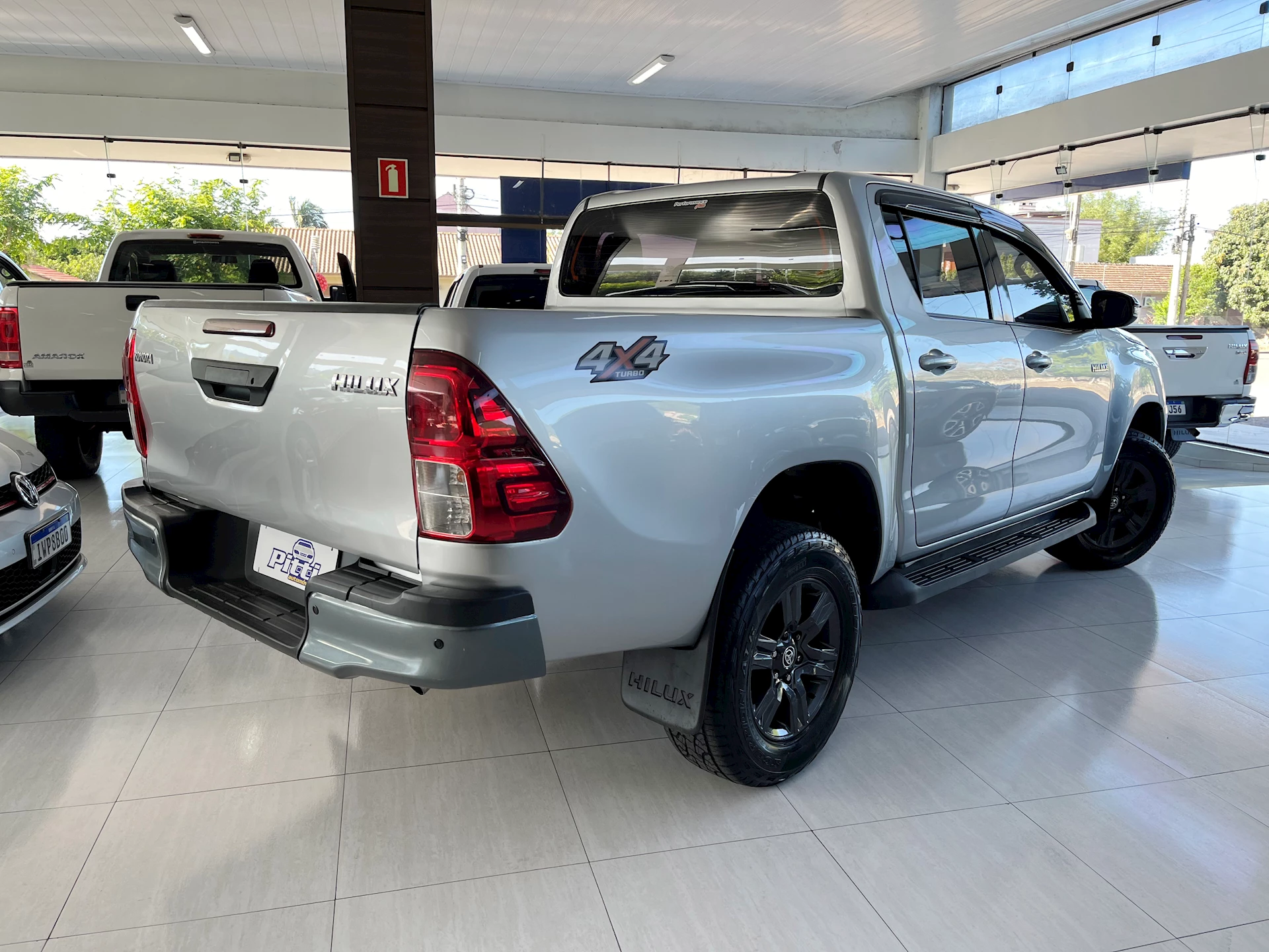 Hilux STD 2019