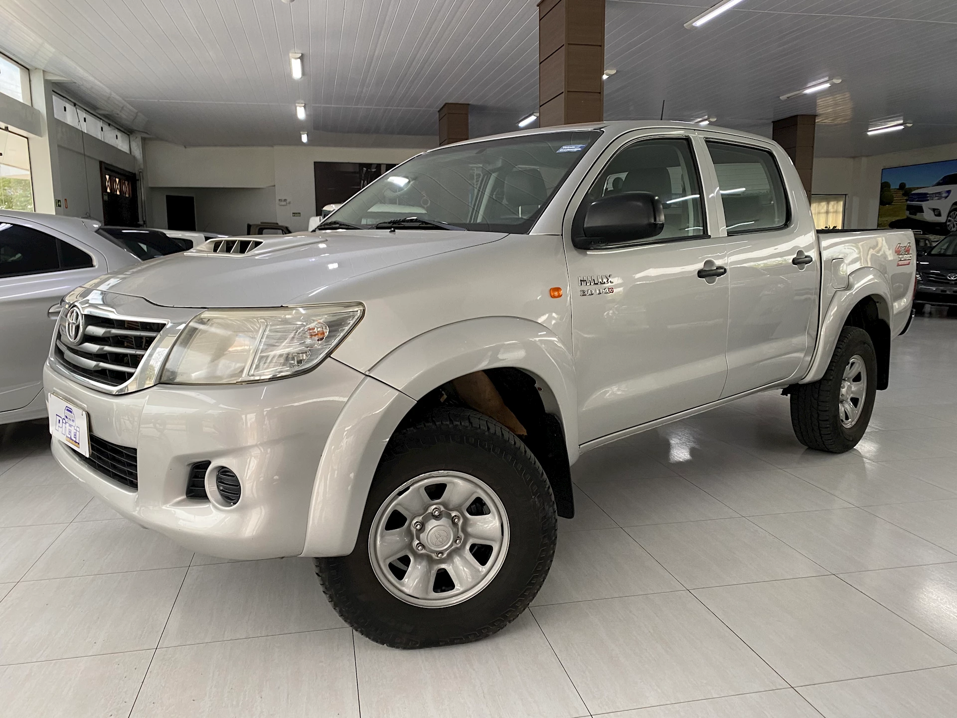 Hilux STD 2013