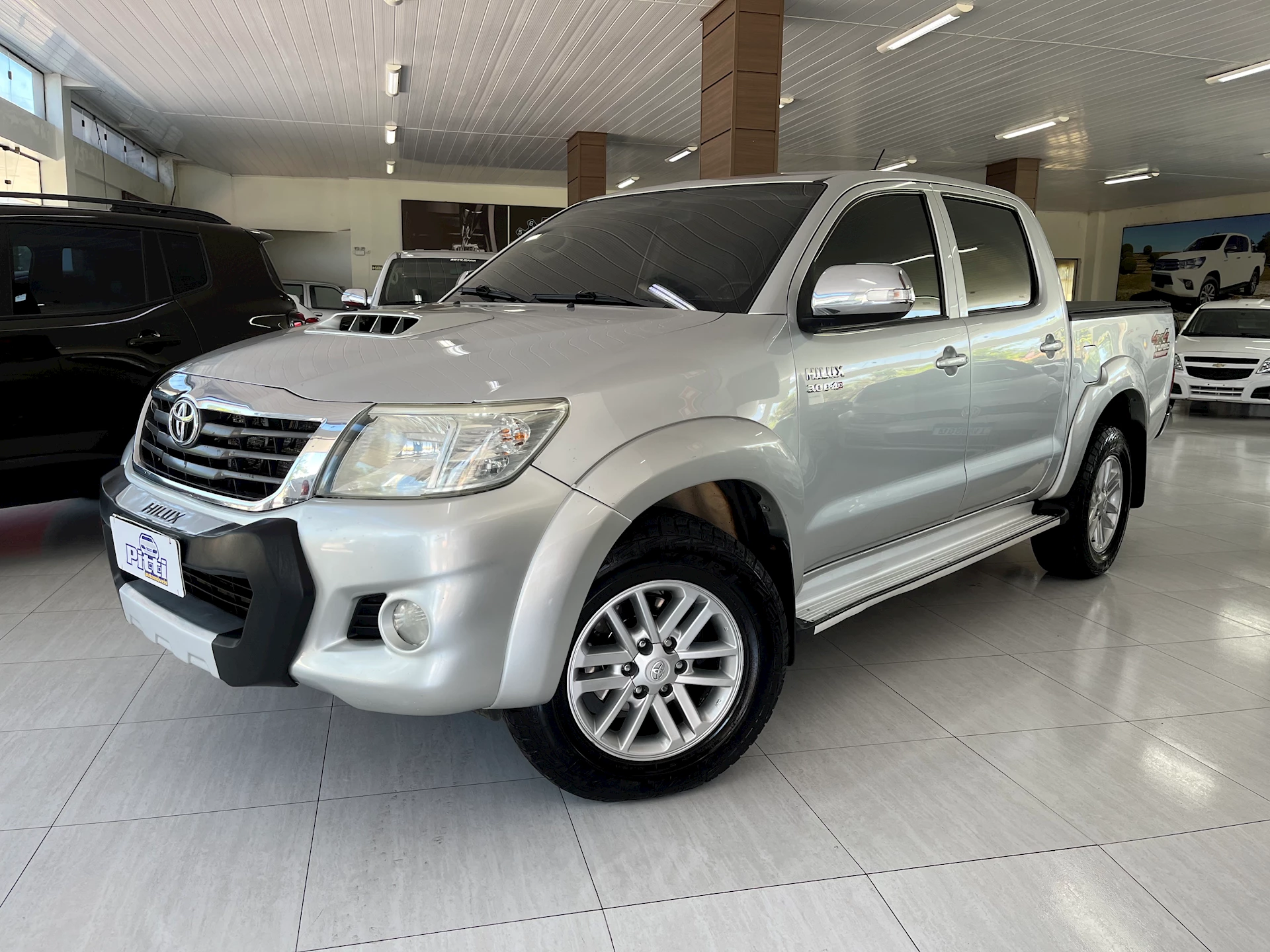 Hilux SRV 2013